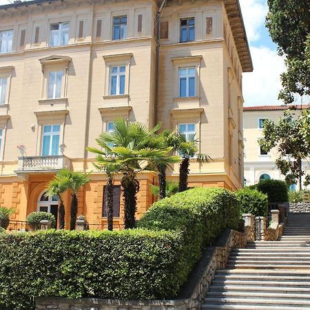 Sunny Park Opatija Appartement Buitenkant foto