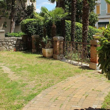 Sunny Park Opatija Appartement Buitenkant foto