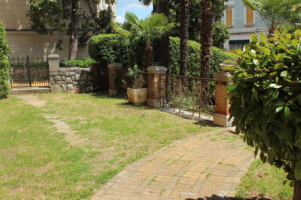Sunny Park Opatija Appartement Buitenkant foto